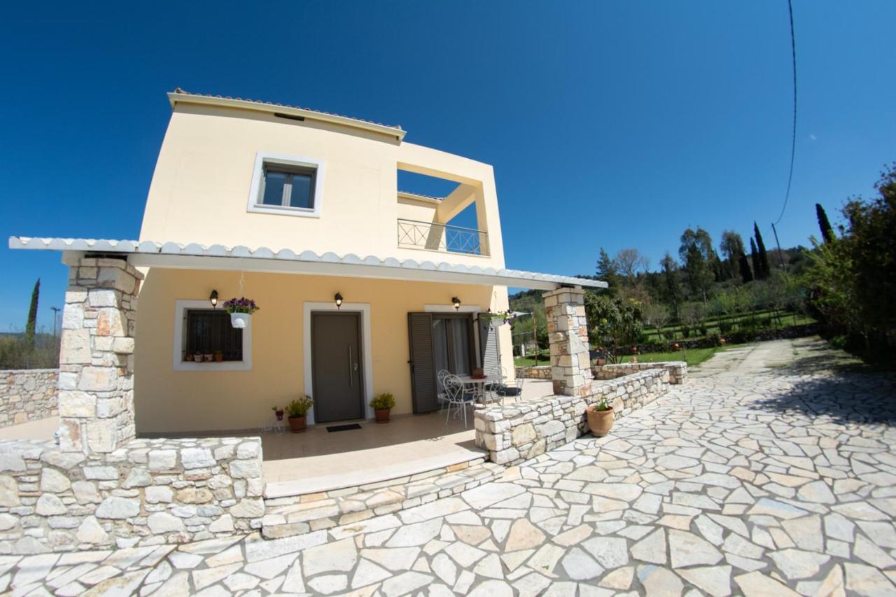 Giannakis Villa